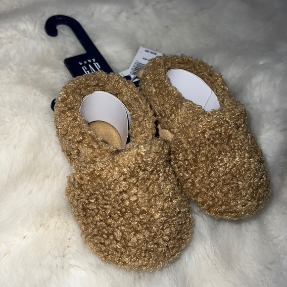 Gap Baby Sherpa Booties - Picture 2 of 3
